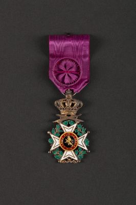 medal of the order of merit of the order of the french empire