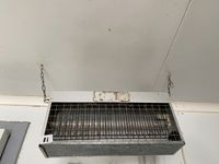 Deux désinsectiseurs (photo 2)