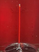 Lampadaire en led lumineux rouge (photo 2)