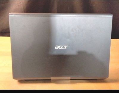 Ordinateur portable ACER La première photo est non contractu…