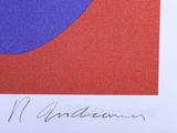 a picture of a picture of a red and blue square