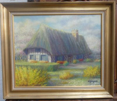 une peinture à l'huile représentant une maison au toit de chaume dans un décor champêtre
