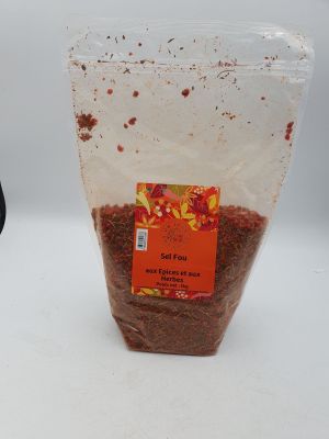 un sac de cacahuètes à côté d'un sac de cacahuètes