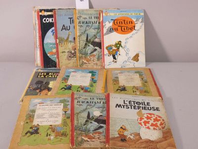 plusieurs livres pour enfants sont alignés sur une table