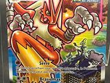 La carte Pokémon comporte l'image d'un personnage Pokémon.