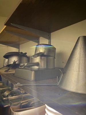 Batterie de cuisine en inox comprenant :