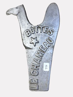 Les Bottes LE CHAMEAU (Chateauvillain) Tire Botte