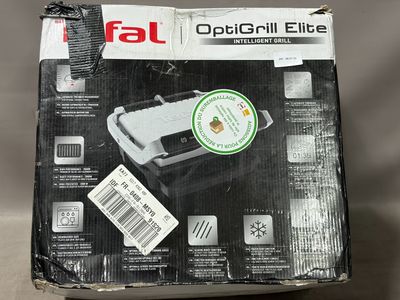 une boîte d'agrafeuse ouverte posée sur une table
