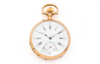 une montre de poche en or avec des chiffres romains
