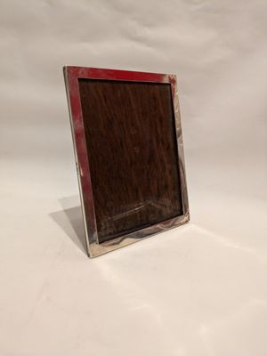 a picture of a picture frame on a white background