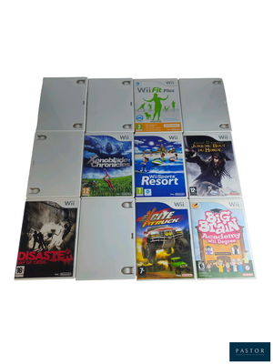 beaucoup de jeux vidéo sur la table ensemble