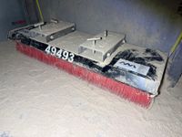 Balayeuse pousseuse industrielle à brosses pour chariot élév… (photo 4)