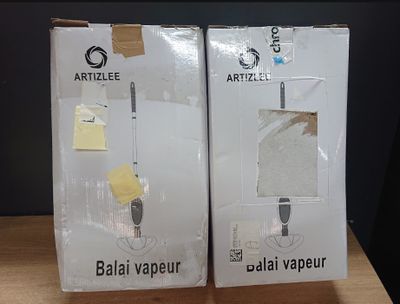 deux boîtes d'Artille Balja Vapeur posées sur une table en bois