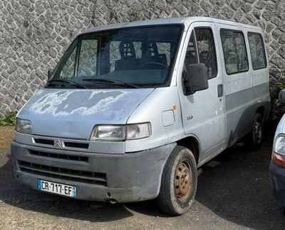 CITROEN JUMPER COMBI 9 places Immatriculation : CR 717 EF ME…