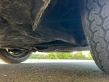 un gros plan sur l'arrière d'une voiture