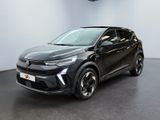 Le nouveau SUV Toyota C-HR est garé dans un showroom.
