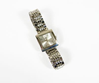 LIP - Bracelet-montre de dame en métal argenté, boitier carr…