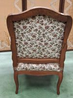 Fauteuil dit "à la reine" en bois mouluré, le dossier plat d… (photo 5)