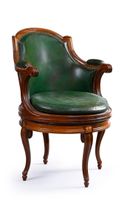 Fauteuil de bureau en acajou mouluré et sculpté, le dossier …