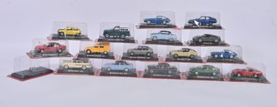 a lot of cars that are in a display case