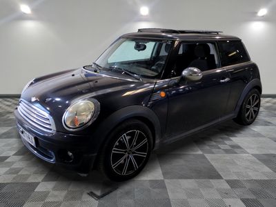 MINI - HATCH 1.6I - 120 COOPER A - ES - Mise en service: 18/…