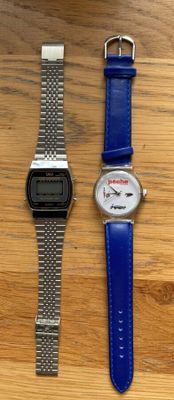 12 / Z1D / Lot de deux montres : une publicitaire" La …