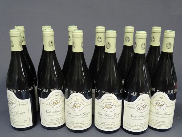 NUITS SAINT GEORGES, René TARDY et FILS, 12 bouteilles de 1997 « ...