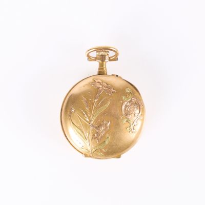 Montre de col en or de trois tons à décor floral, le cache-p… - Photo 1