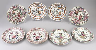six assiettes chinoises ornées de motifs variés