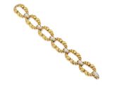 un bracelet en or et diamants