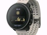 une montre connectée dotée d'un écran numérique