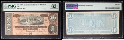 Trois types de monnaies différents sont exposés dans une vitrine