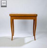 Table à jeux en noyer et bois de placage (bois de rose, pali… (photo 3)