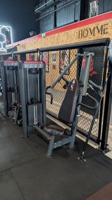 a lot of machines that are in the gym