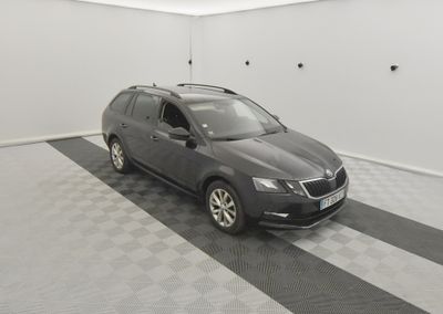SKODA OCTAVIA.BRK 2.0 TDI150 BUSINESS BA. Pour obtenir le co…
