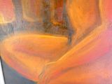 une peinture représentant une femme assise sur une chaise