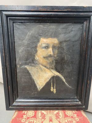 un vieux tableau représentant un homme vêtu d'une robe noire, assis sur une chaise