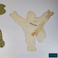 IGOL. Plaque en tôle peinte figurant une Pin Up. (photo 6)