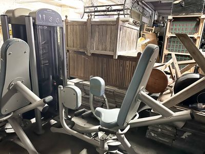 a gym equipment that is sitting in a room