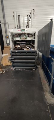 Presse HSM V-PRESS 1160 année 2007 - Photo 1