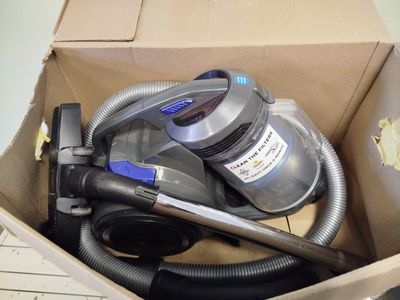 Aspirateur Traineau de la marque RUSSELL HOBBS (Produit no… - Photo 1