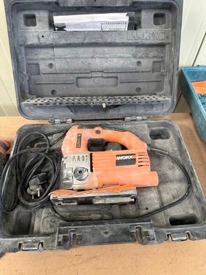 a tool in a case that is sitting on a table
