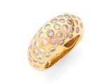 une bague en or sertie de diamants roses et blancs