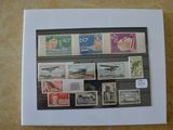une photo d'une photo d'une collection de timbres