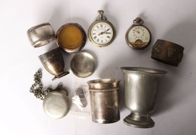 a lot of silver items that are on the table