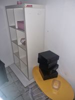 Intégralité de la pièce comprenant lit en 90cm avec sommier … (photo 3)