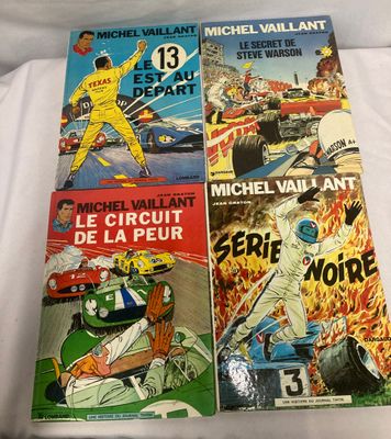 trois albums de la bande dessinée de course automobile de Michel Vaillant