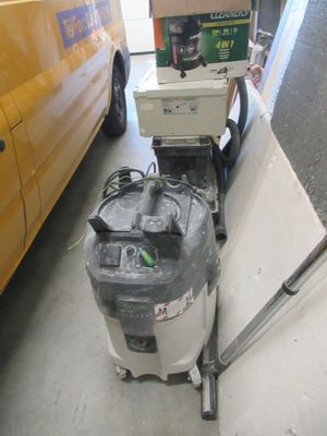 a machine that is sitting on the side of the road