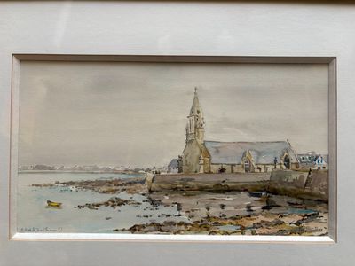 une photo d'un tableau représentant une église au bord de l'eau