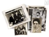 plusieurs vieilles photos en noir et blanc représentant un homme et une femme
